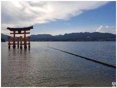 Itsukushima-Shrine,-Miyajima-(Itsukushima